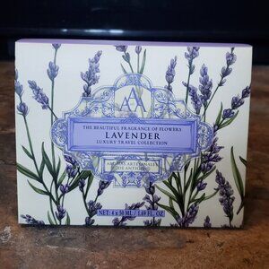 Aromas Artesanales De Antigua AAA Lavender Luxury Travel Collection Gift Set